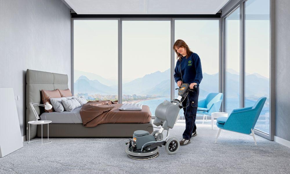 ORBITAL CLEANING MACHINES